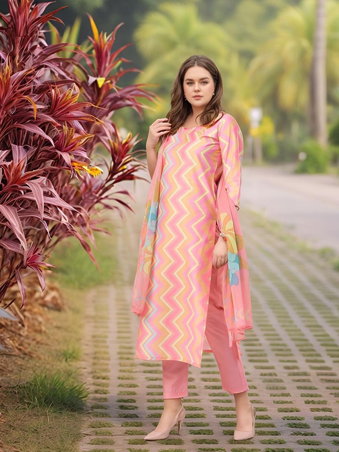 GoSriKi Women's Rayon Viscose Straight Printed Kurta with Pant & Dupatta